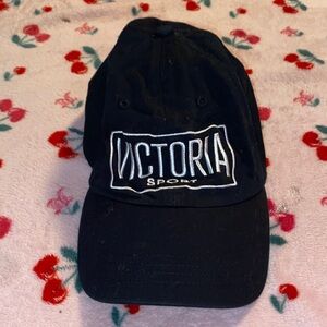 Victoria Sport Black Baseball Cap